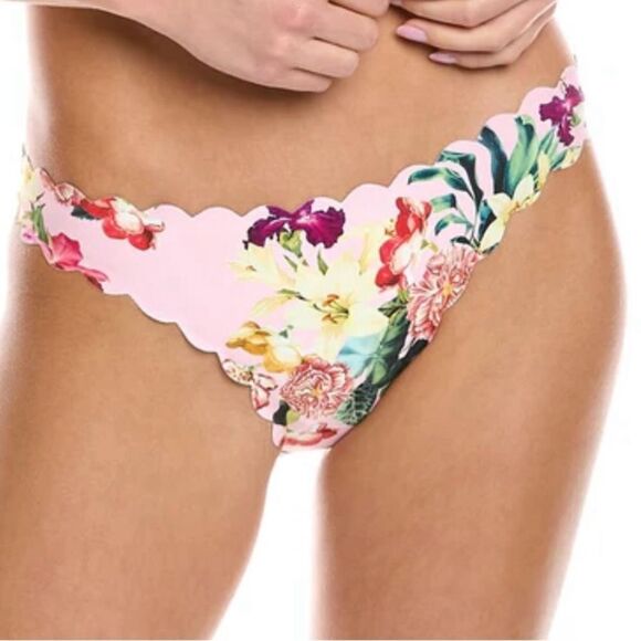 PQ women’s Hibiscus  *Reversible Bikini 2PC SET Scalloped Hibiscus Size M-NWT - Picture 7 of 13